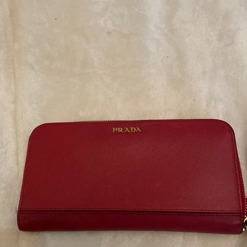 EUC Prada wallet